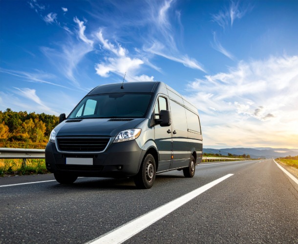 Imagen de furgonetas Movento.