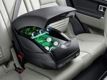 Reposabrazos central - Nevera