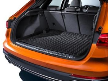 Bandeja para el maletero