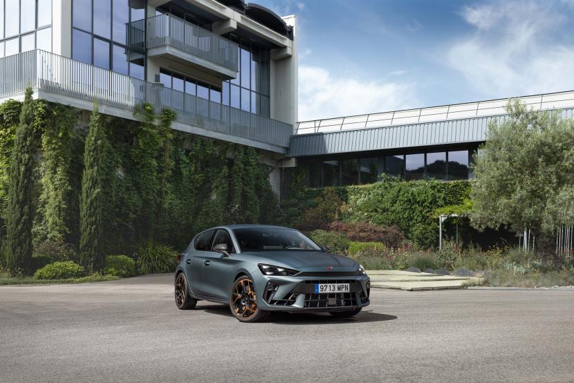 Nuevo Cupra León Híbrido