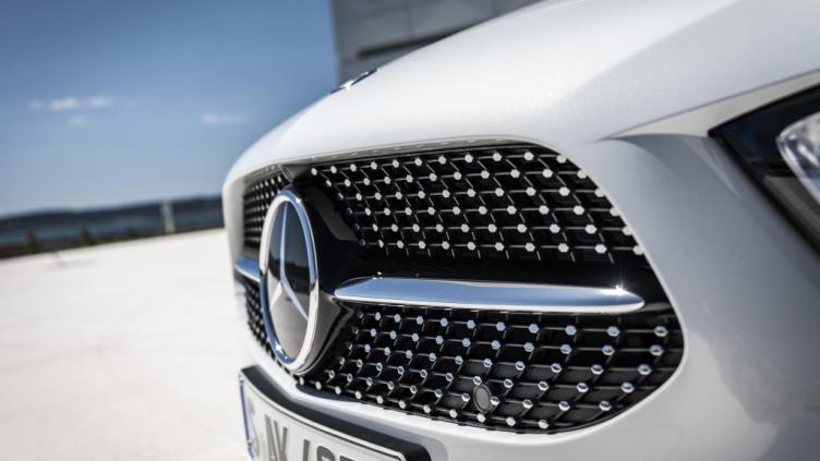 stern motor merecedes-benz clase A