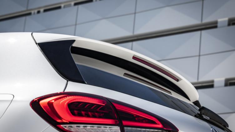 stern motor merecedes-benz clase A