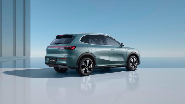 Geely E5