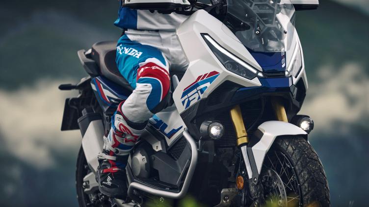 X-ADV