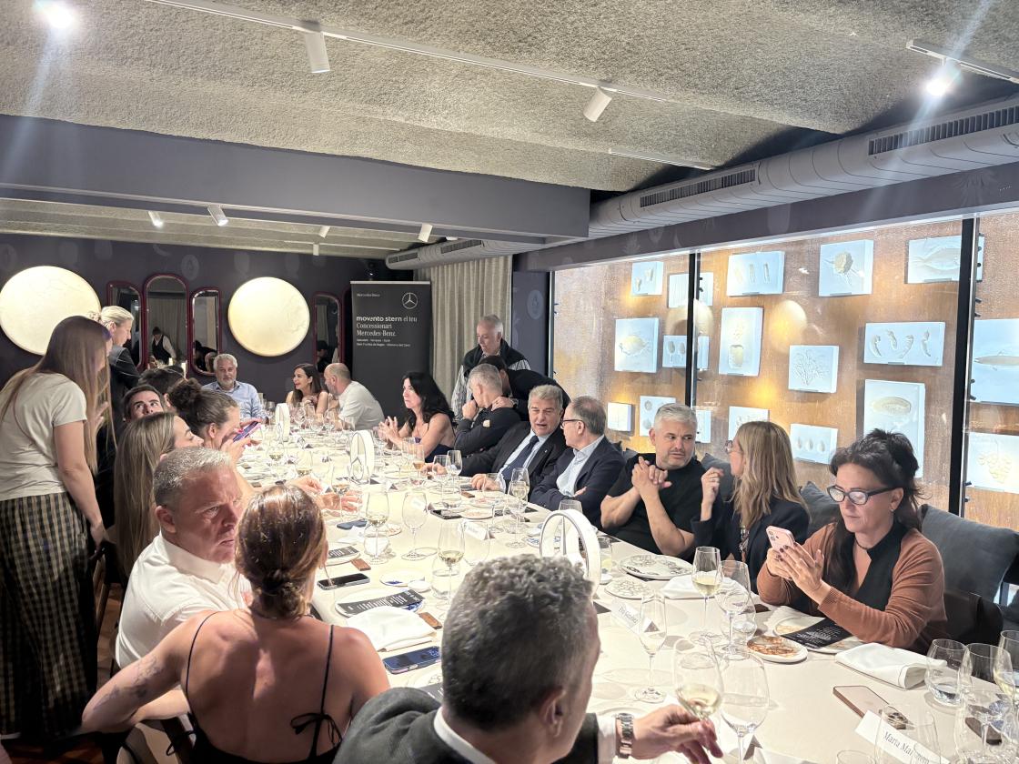 comida con embajadores