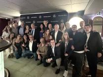 comida con embajadores