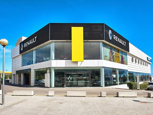 Auser, Mataró, Renault