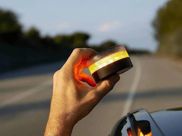 Baliza V16