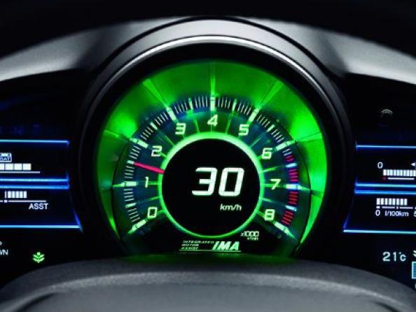 claves para conducir más eficiente, claves ahorro gasolina