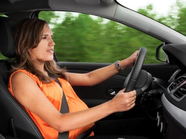 Embarazadas: precauciones para no renunciar a la conducción