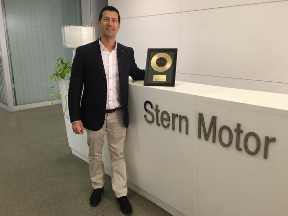 Stern Motor, es el primer concesionario Mercedes Benz de Catalunya, que ha obtenido la certificación VAN PRO, el más alto estándar que otorga Mercedes Benz a los concesionarios especialistas en Vehículos Ligeros.